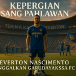 alt_text: Everton Nascimento mempromosikan konten drama Garudayaksa dengan semangat.